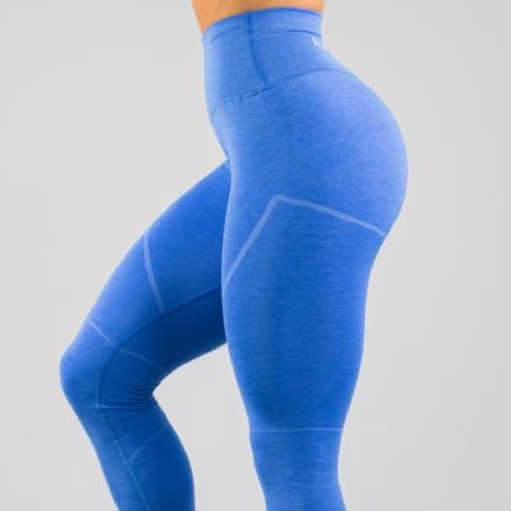 Alphalete work out leggings!
